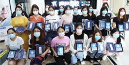 武漢市委、市政府授予咿呀口腔抗疫保衛戰紀念
